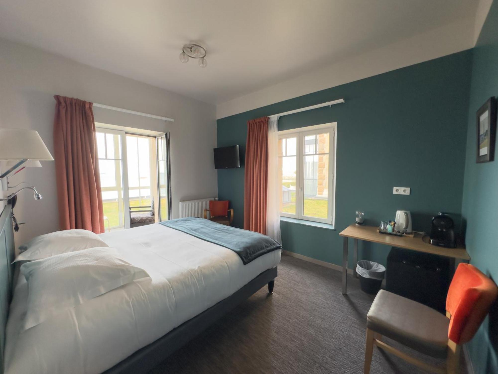 Logis Hotel Ker Mor Perros-Guirec Exterior foto
